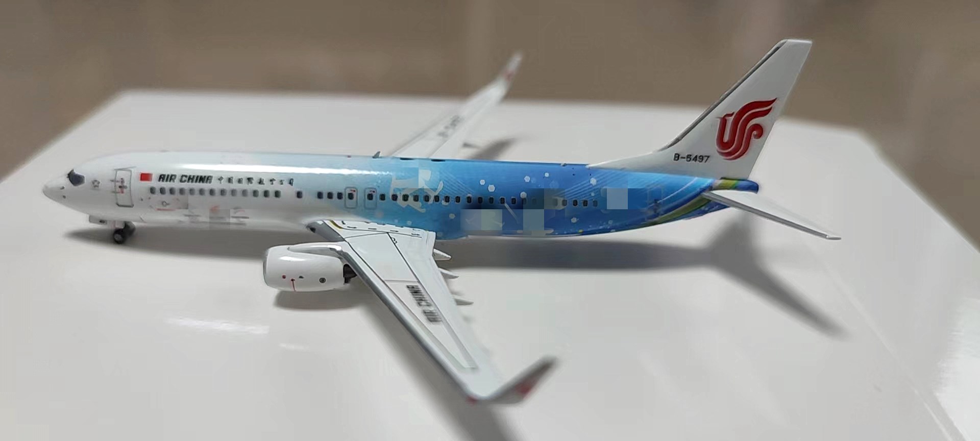 难觅 NG 1:400 中国国际航空 波音B737 B-5497 客机模型白盒包装