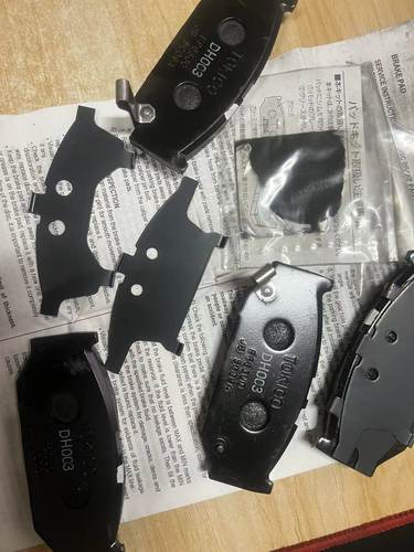 铃木雨燕启悦原厂进口前刹车片前制动刹车片