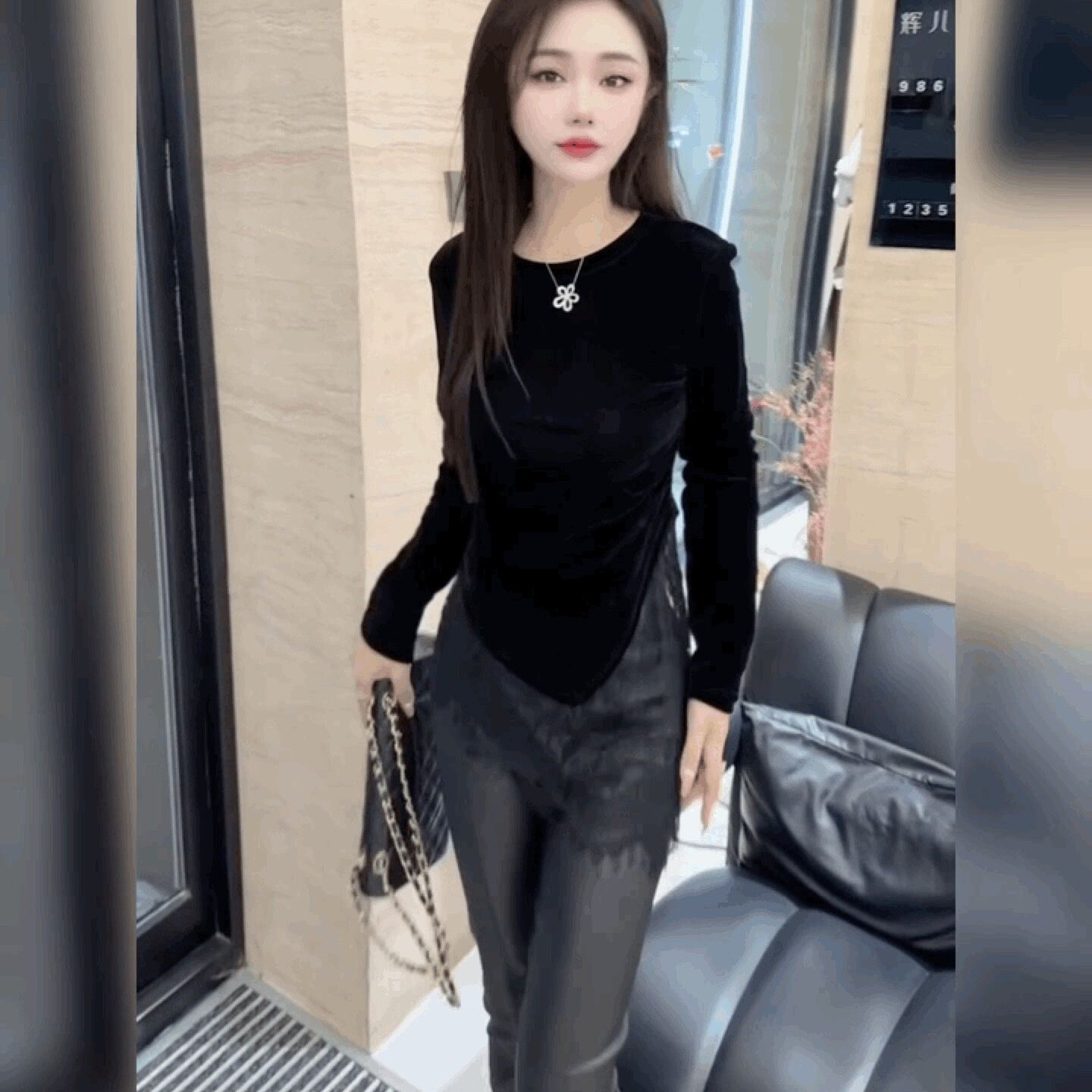 不规则圆领时尚修身打底法式上衣图片