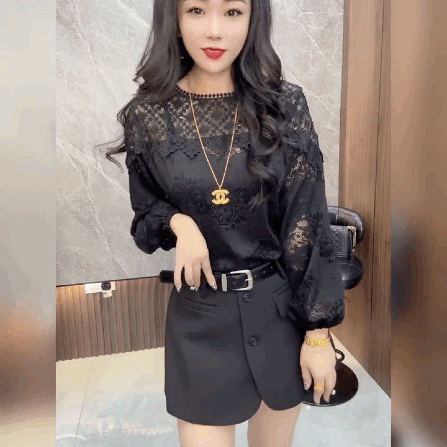 时尚雪纺拼接蕾丝长袖T恤衬衫女设计感镂空打底衫黑色法式上衣潮