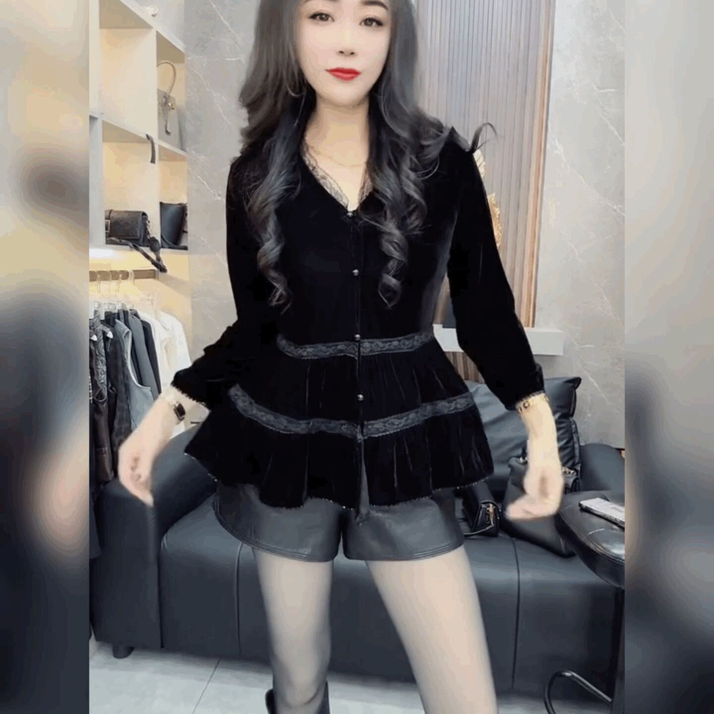 高级感丝绒V领宽松外套衬衫女图片