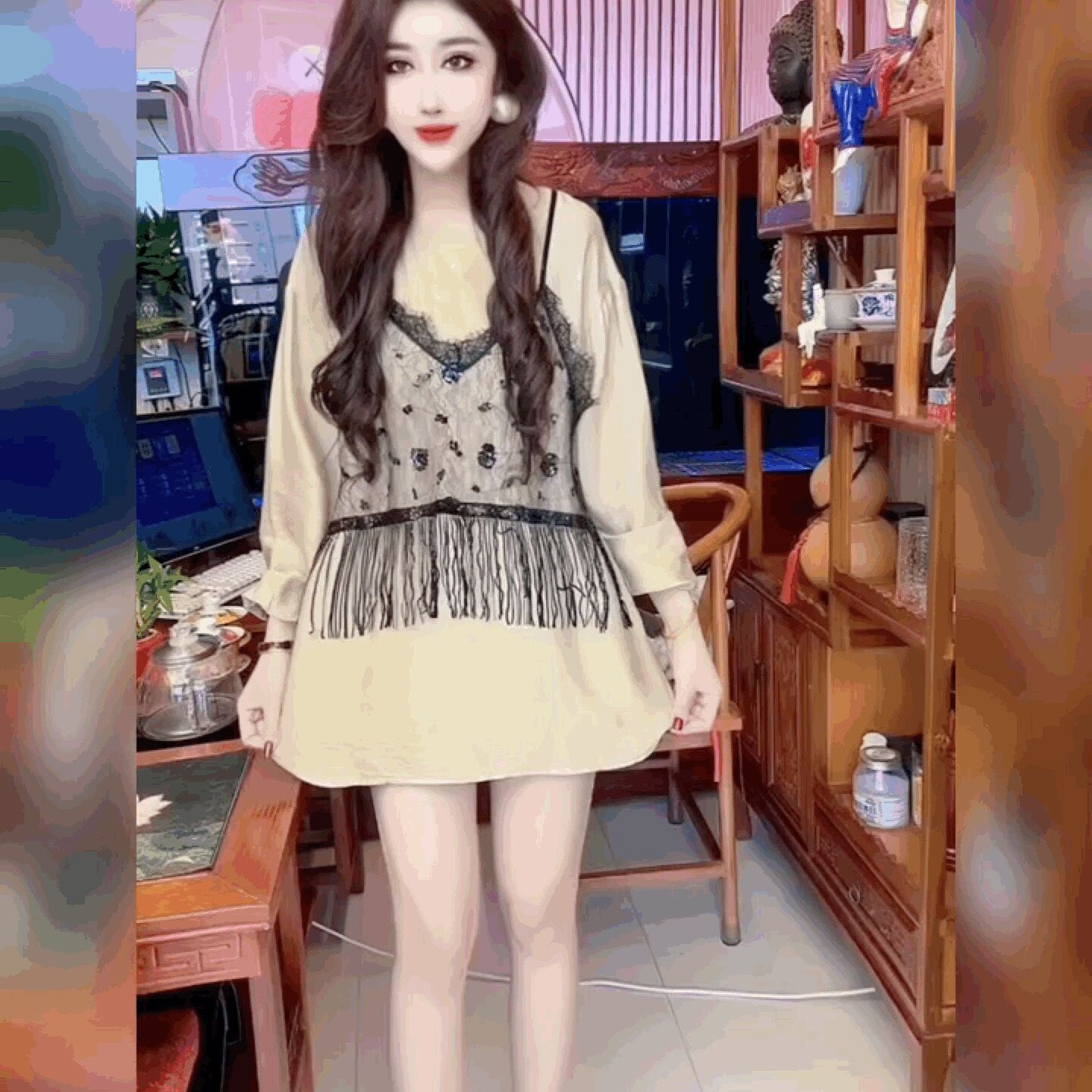 圆领假两件蕾丝亮片流苏短袖T恤罩衫女洋气中长宽松遮臀法式上衣