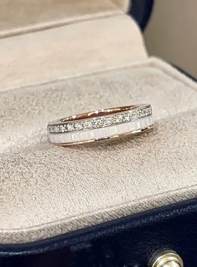 18K金白陶瓷镶钻轻奢情侣对戒