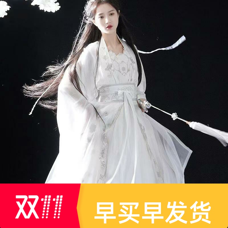 一袭汉服惊艳时光古韵自来