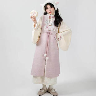 汉服女琵琶袖立领刺绣明制比甲国风加厚保暖冬日常穿香芋粉长外套