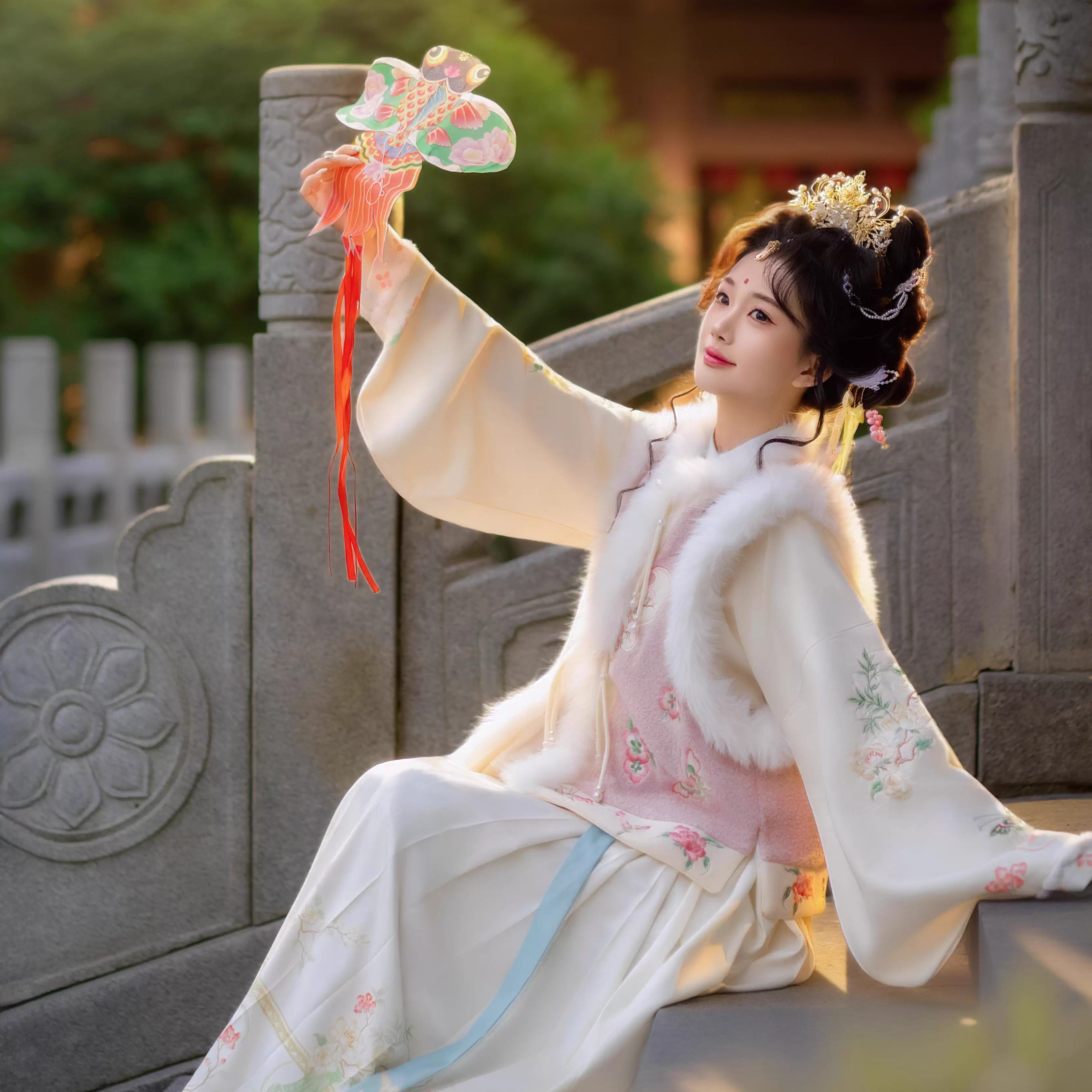 新中式冬汉服，绒暖雅致显国风