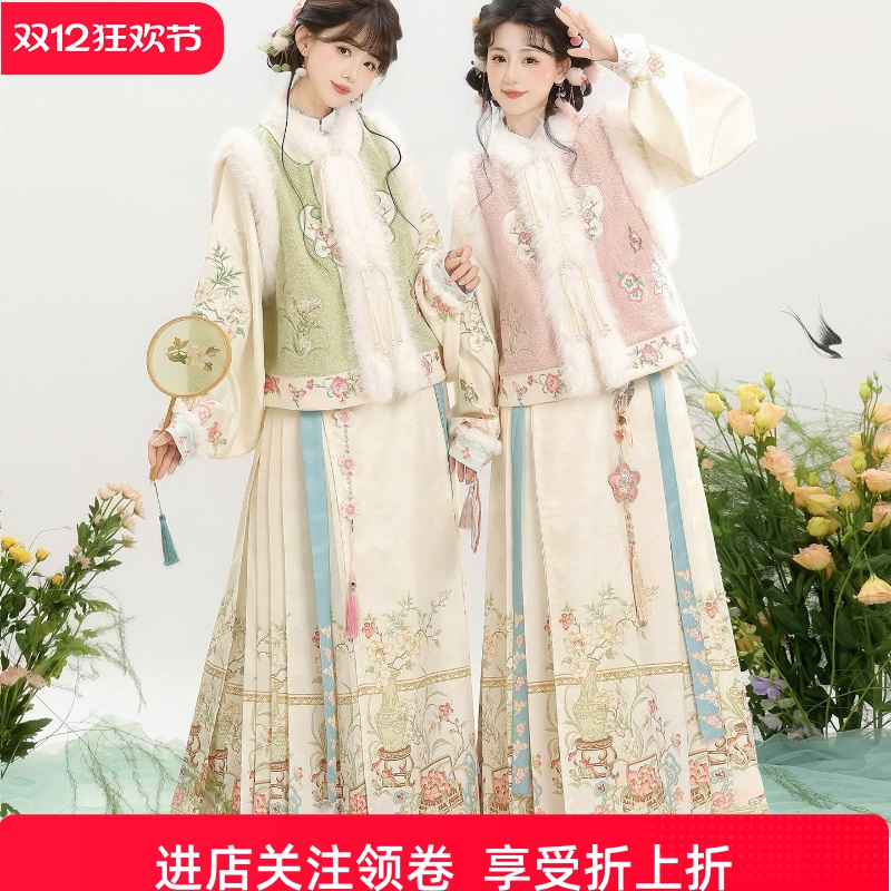 一袭汉服惊艳时光古韵自来