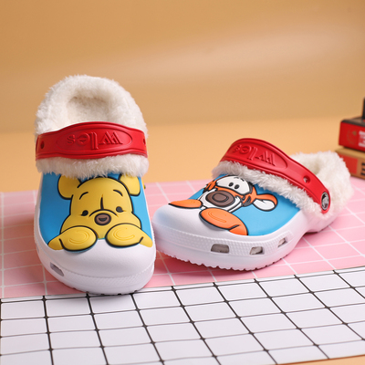 可拆卸保暖盟趣卡通洞洞鞋棉拖