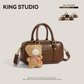 miu家手提保龄球包包女2025秋冬新款 复古枕头包大容量单肩斜挎包