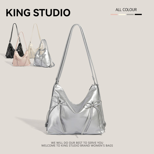 大容量通勤银色多功能双肩包