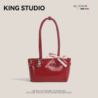 Бордовый с шелковым шарфом