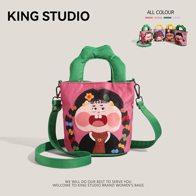 大容量可爱插画设计水桶包帆布包