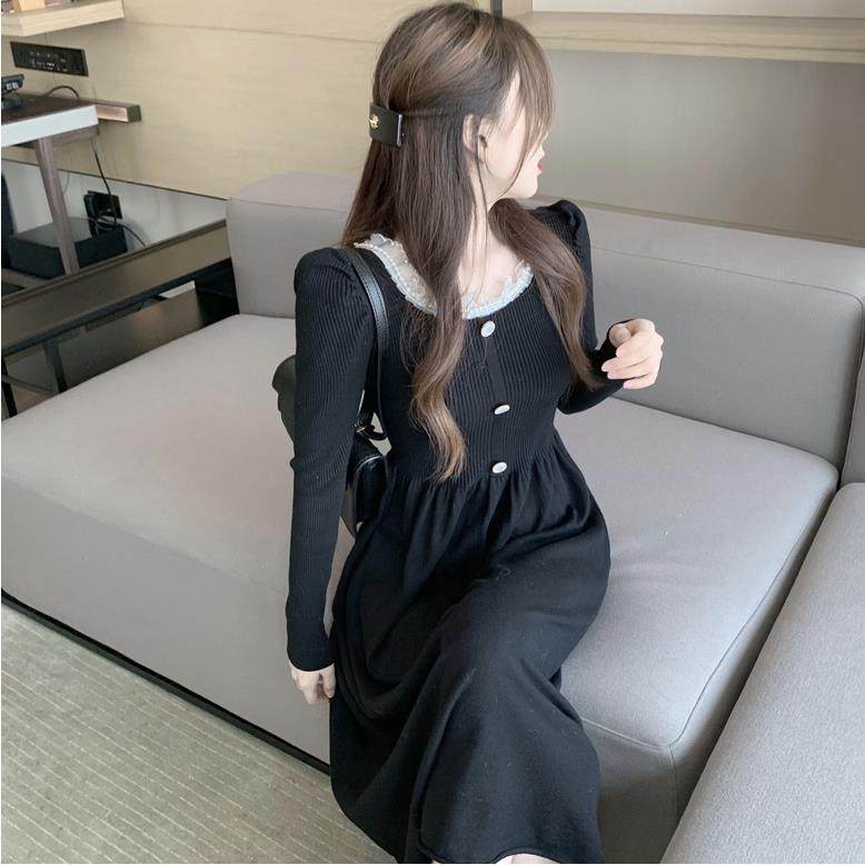 长袖方领钉珠连衣裙2024秋冬百搭保暖时尚设计感修身显瘦针织裙子