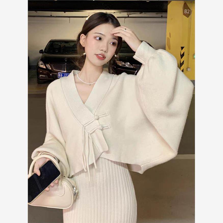 法式温柔长袖针织开衫长款吊带连衣裙女秋季2024新款时尚两件套装