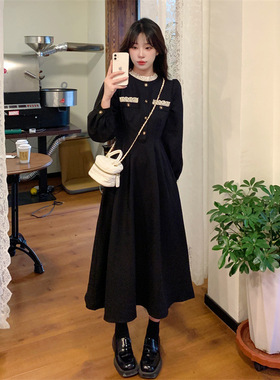 秋装2024年新款赫本风法式黑色长袖连衣裙子女秋冬小千金香风长裙