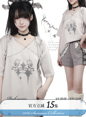 pinksavior【天使之翼】夏日V领设计感灰色调印花短袖+波点短裤