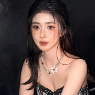 新娘新款 小众设计珠光鸢尾花朵银色串珠项链锁骨链 D1178 水舞