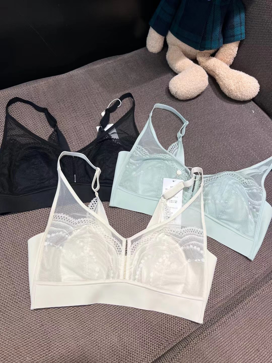 法式超薄水晶杯内衣女大胸显小胸无钢圈无痕聚拢美背兔耳朵杯胸罩