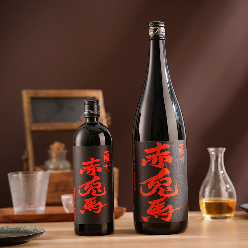 紫赤兔马烧酒日本萨州原装进口本格芋烧酎低度微醺紫薯蒸馏酒1.8L