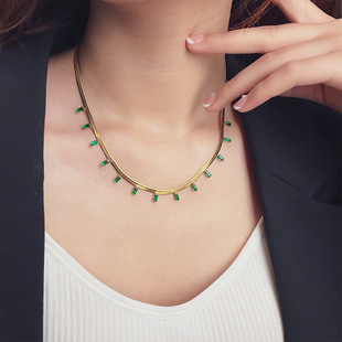 高级感扁链镶人工锆石项链女锁骨链2023年新款夏季绿钻气质欧美
