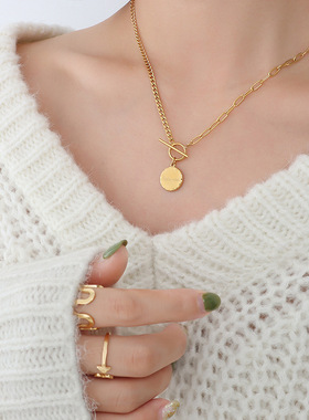 Marka法式轻奢风金属圆形OT扣字母双拼颈链男女同款钛钢项链潮牌