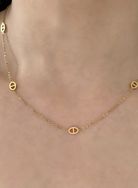 极简冷淡风ins金色猪鼻子钛钢项链轻奢高级感锁骨链个性时尚颈链