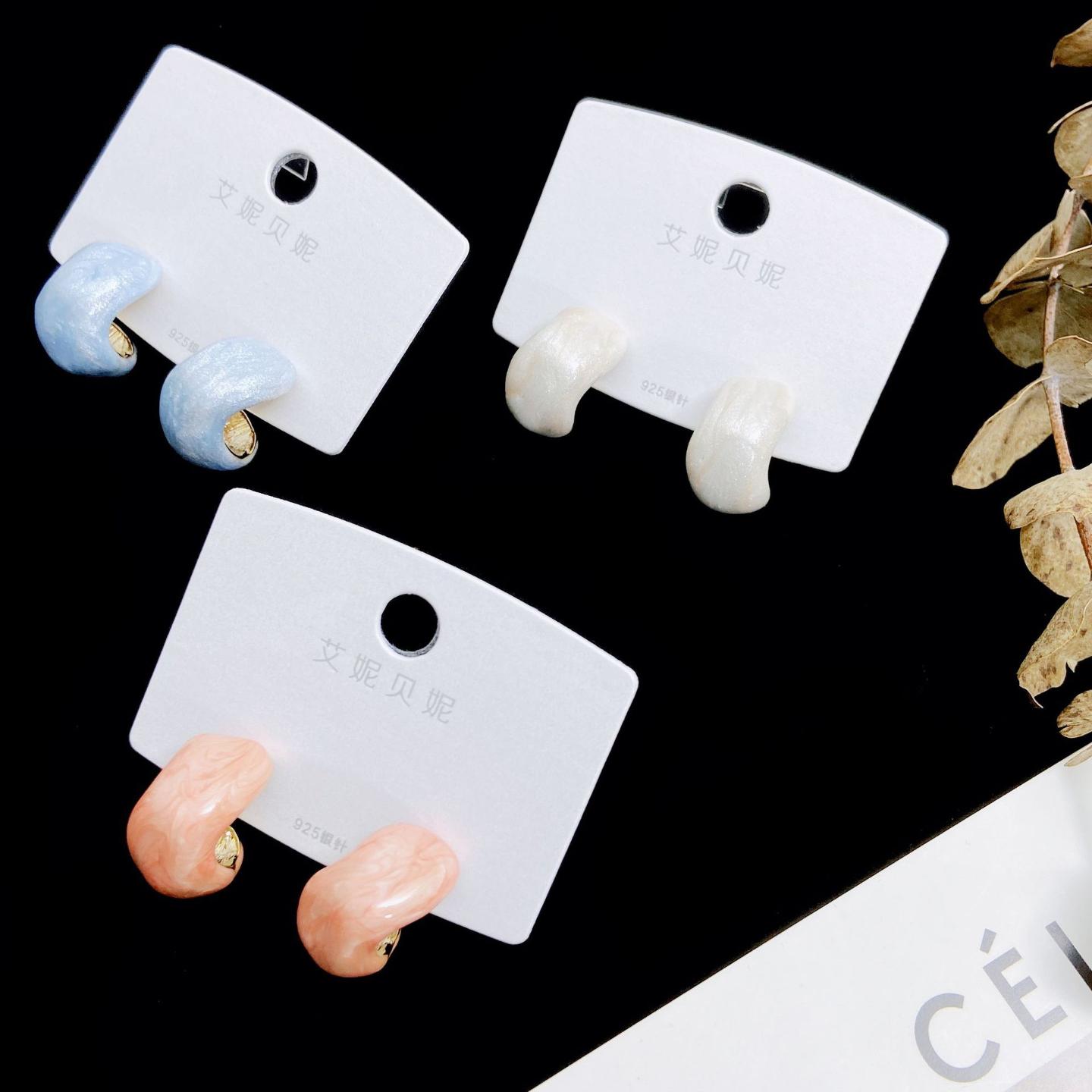 艾妮贝妮2024春款滴釉不规则c圈