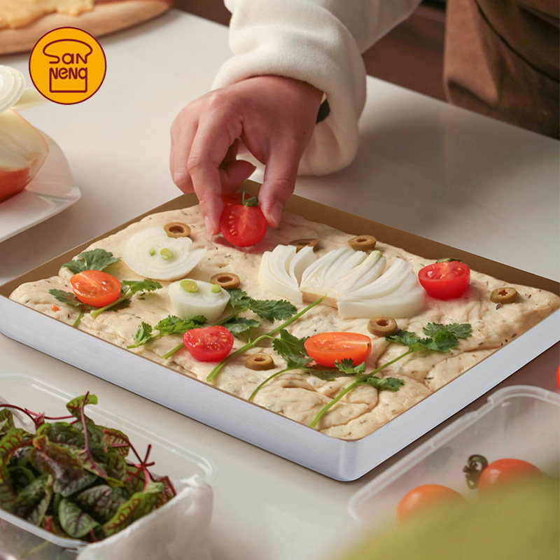 三能烤盘金色不沾正方形金盘28x28蛋糕卷雪花酥盘牛轧糖饼干糖盘