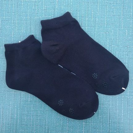 销售女35-38码棉质防滑底短筒袜子