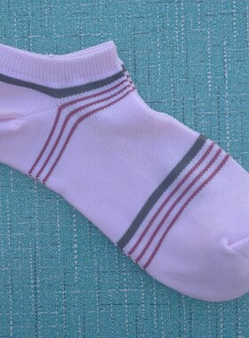 销售男女37-41码棉质粉红色条纹短筒休闲运动袜子