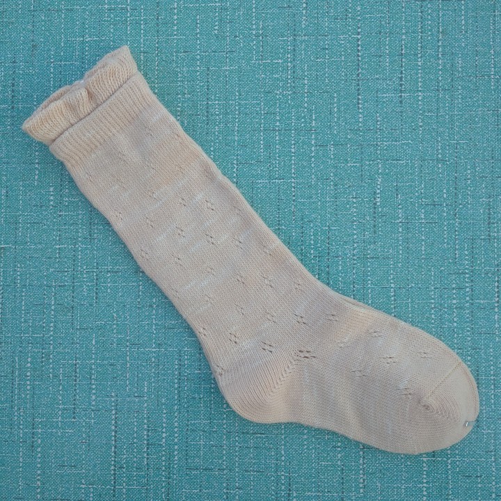 销售男女3-5岁儿童浅黄色棉质镂空网眼双层口无骨缝中筒袜子