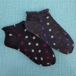 微瑕处理女35 棉质花口圆点图案短筒袜子 38码