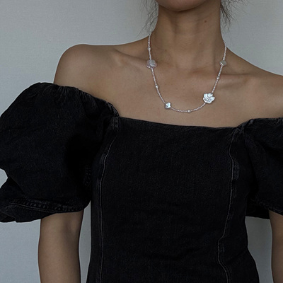 夜白巴洛克花朵珍珠项链