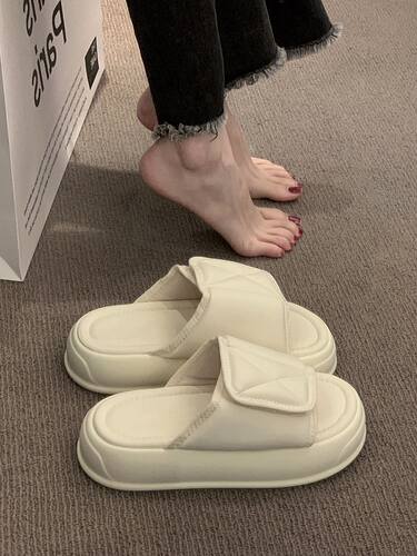 日本GP踩屎感拖鞋女夏外穿厚底防滑小众高级感凉拖魔术贴一字拖