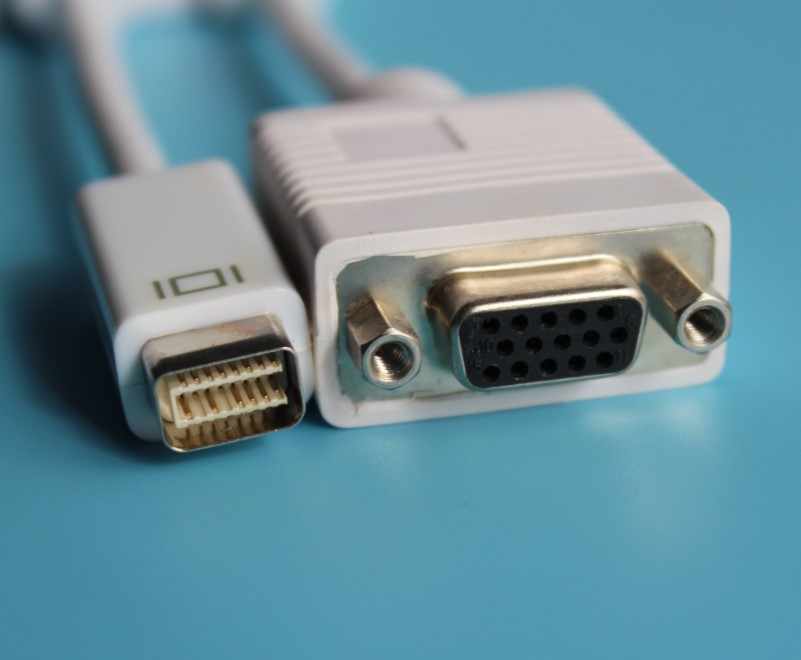 Mini DVI to VGA转接线 迷你DVI转VGA转换视频线 数据线 接投影仪