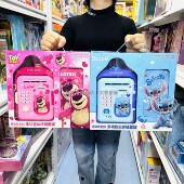 迪士尼草莓熊冰雪奇缘爱莎多功能储蓄罐指纹密码 箱存钱罐儿童玩具