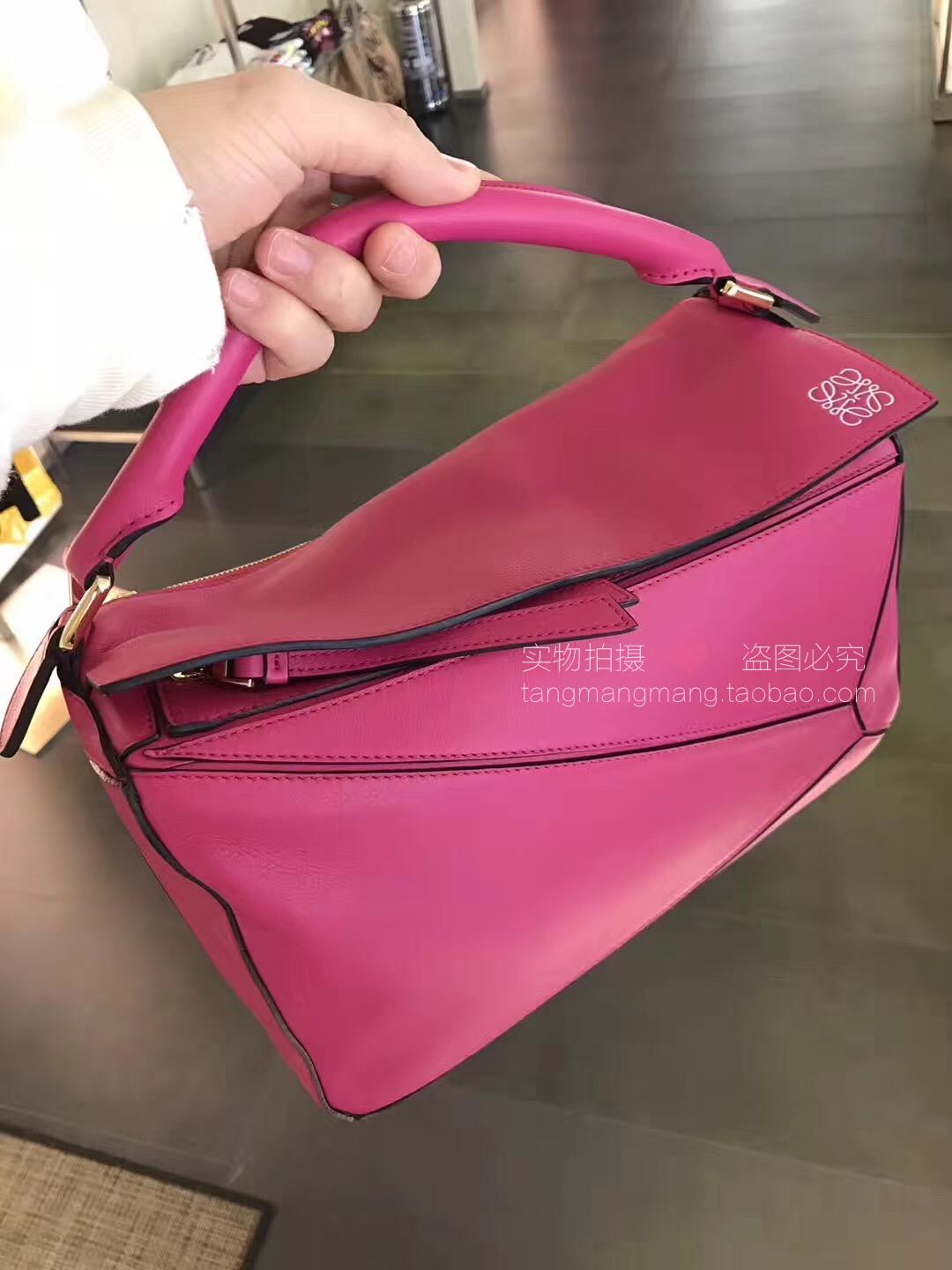 Òâ´óÀû´ú¹º loewe puzzle ÖкÅÌÒºìÉ« Ã÷ÐÇͬ¿î Å®°ü