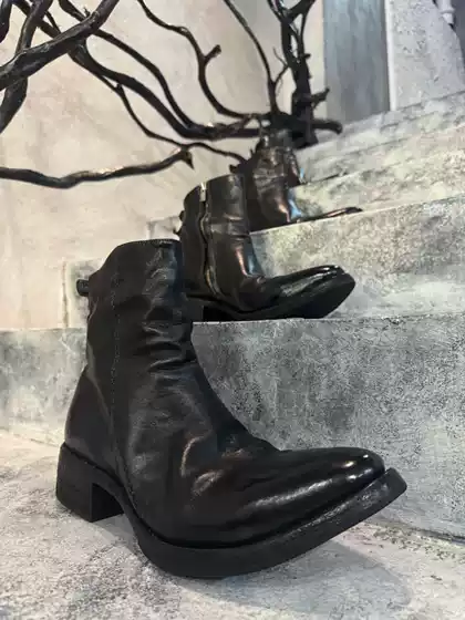 Dark Washed Short Boots, Vintage Pleated Riding Boots, Side Zipper Short Boots, Pointed Toe Wizard Boots, Raised Toe, Thick Heel, Height-Increasing