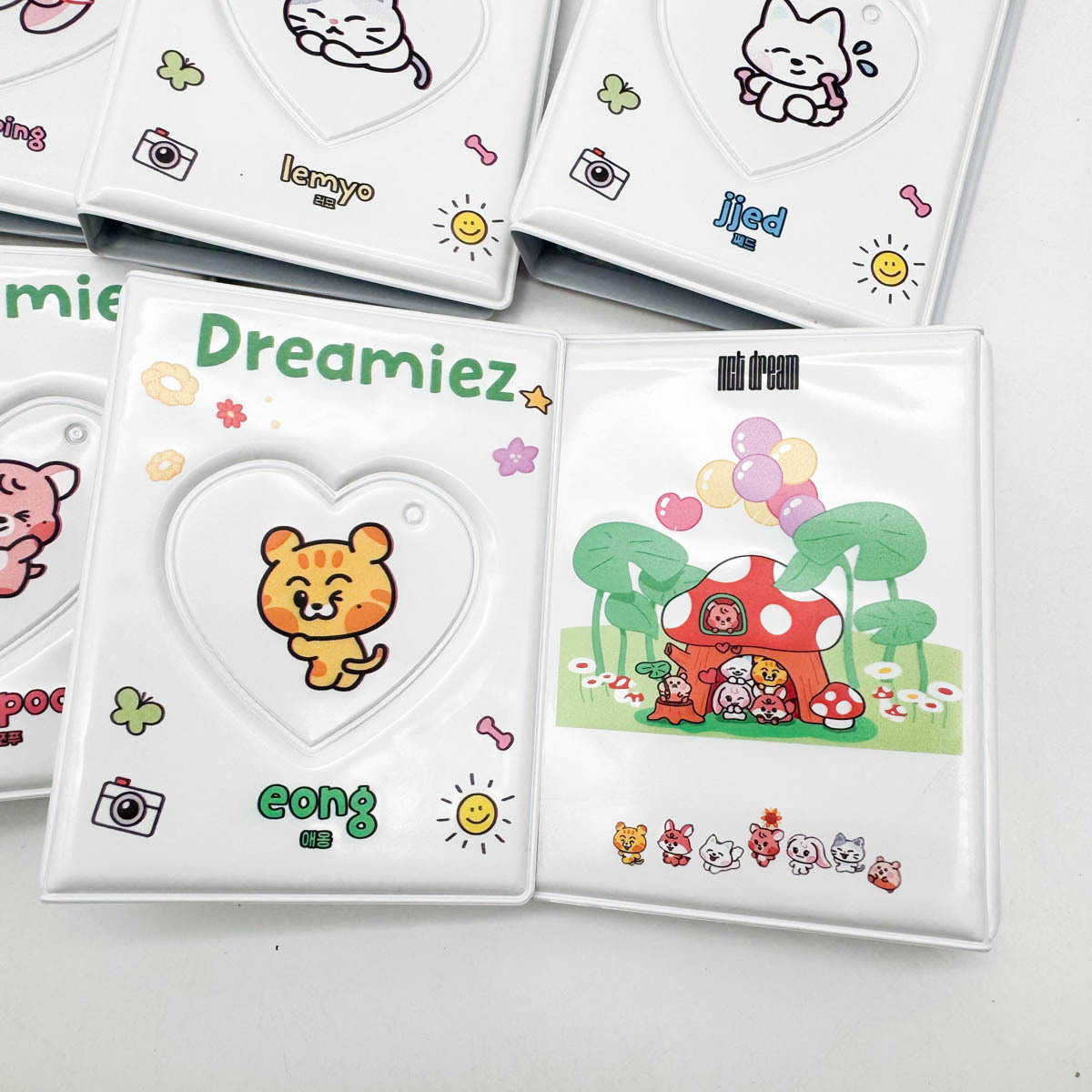 NCT DREAM Dreamiez line friends联名卡通小卡卡册钟辰乐黄仁俊