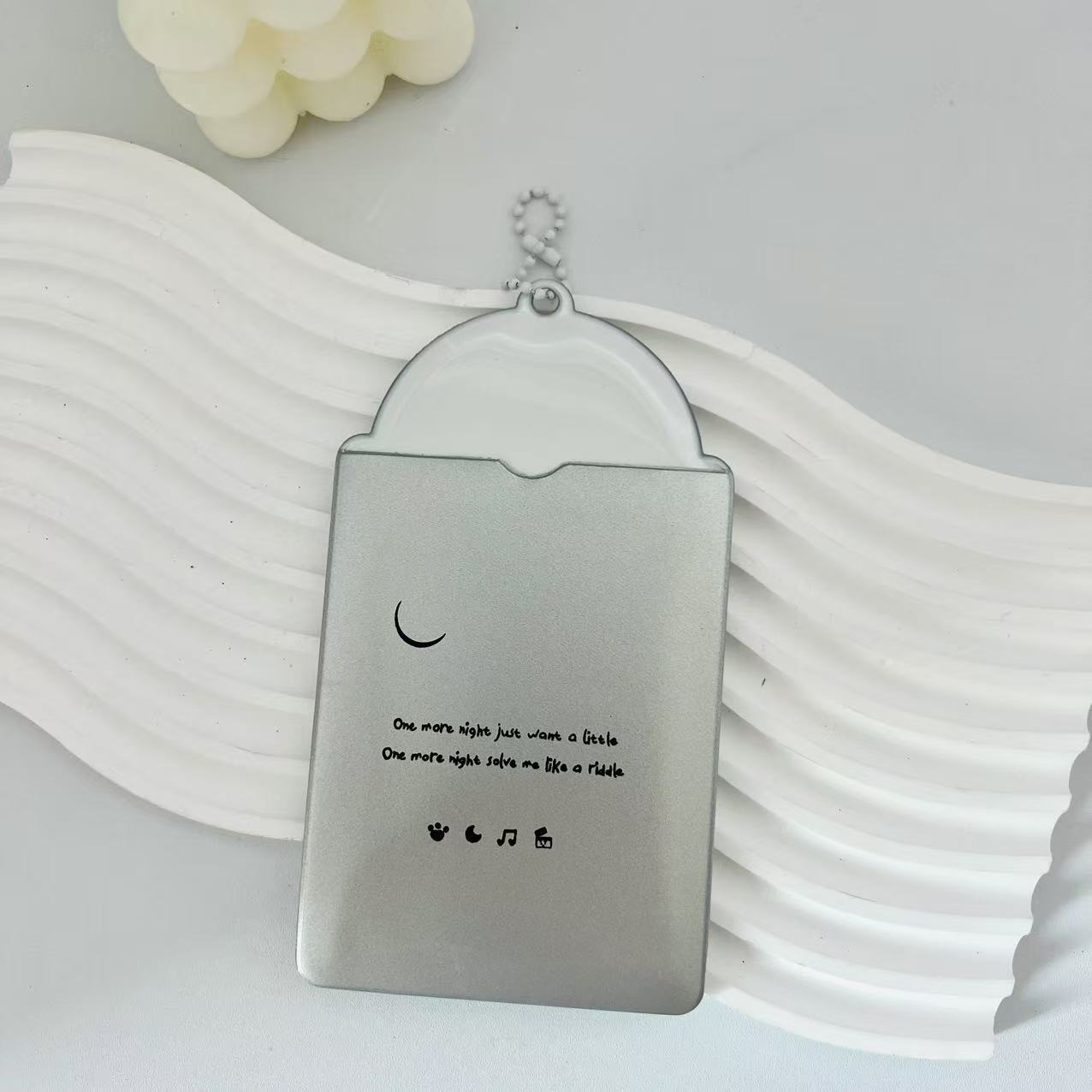 银色蝴蝶结PVC卡套加厚小卡饭卡蝴蝶结收纳展示挂件3寸小卡卡夹