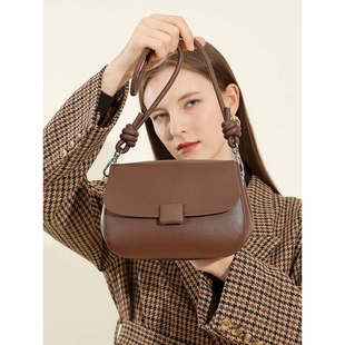 抖音同款 森系小众轻奢单肩斜挎包气质爆款 复古 包包女春款 官方正品