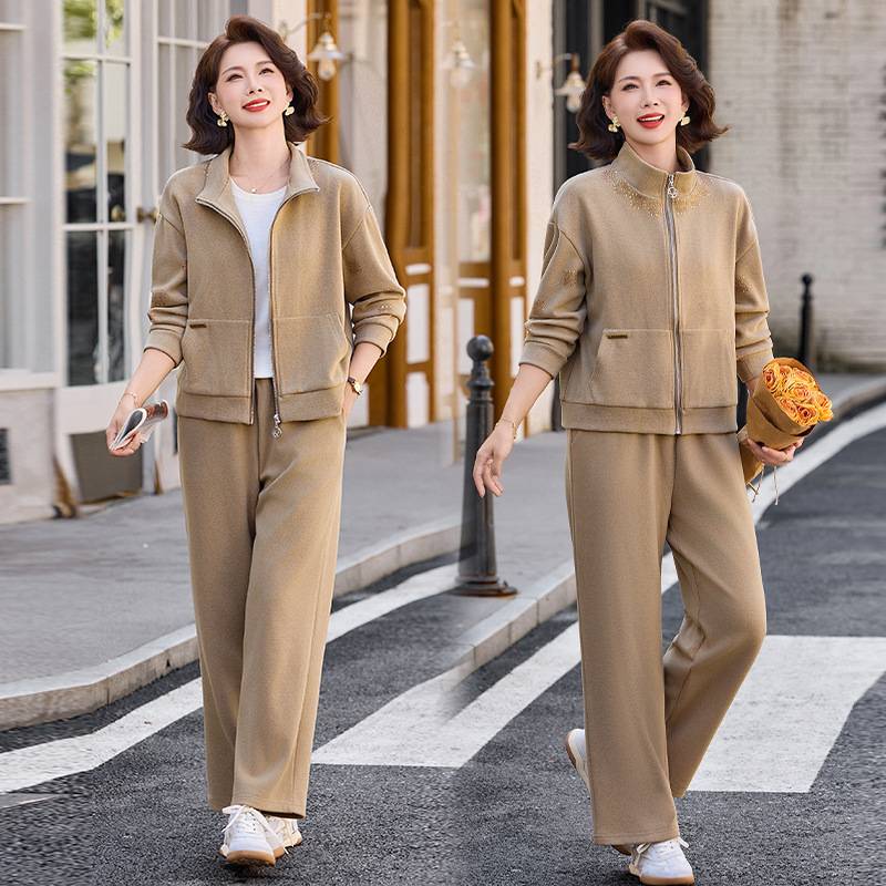 官方正品中老年妇女装休闲运动服妈妈2026新款秋装卫衣外套阔腿裤