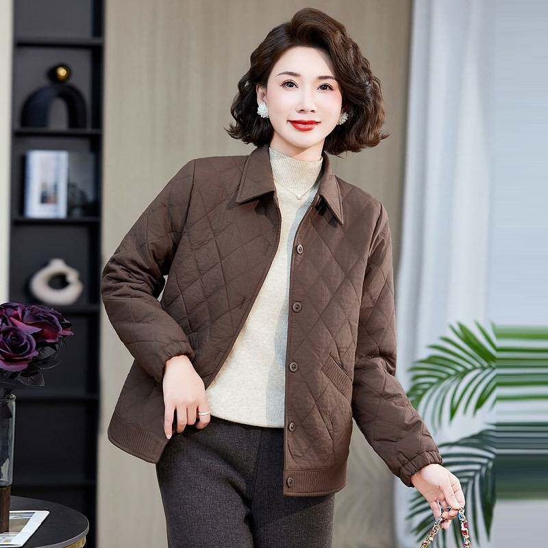 官方正品2026新款春秋季短款宽松夹克两件套中老年人女装风衣妈妈