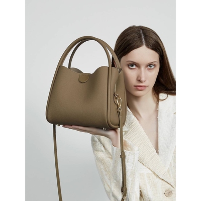 官方正品超火真皮女包春夏2025新款简约百搭斜挎包今年流行手提水