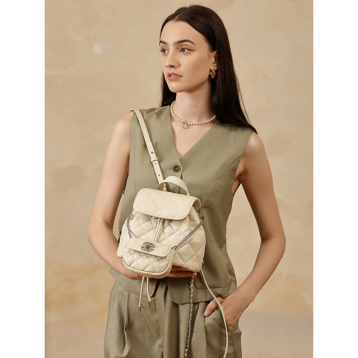 官方正品真皮双肩包小香风菱格女2025夏季新款小众设计高级百搭感