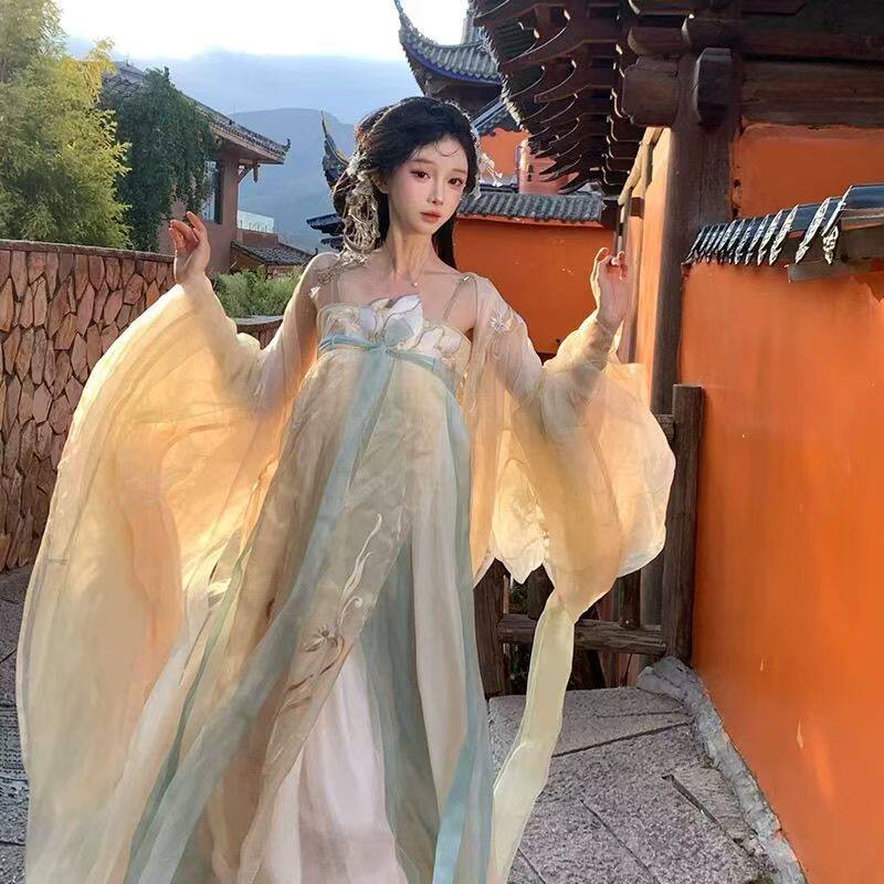 唐制齐胸汉服套装重工刺绣仙气