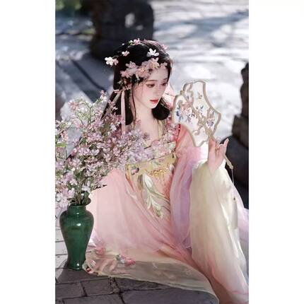 唐制齐胸襦裙汉服套装色重工刺绣仙女风超仙拍照服装