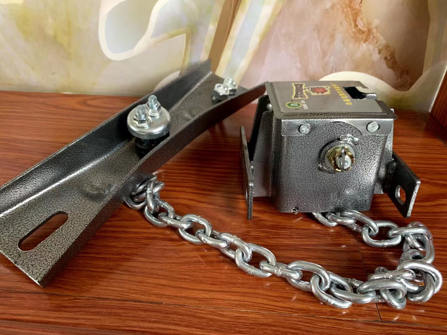 货车备胎升降器备胎架半挂农用车三轮车备胎吊架涡轮新款备胎架子