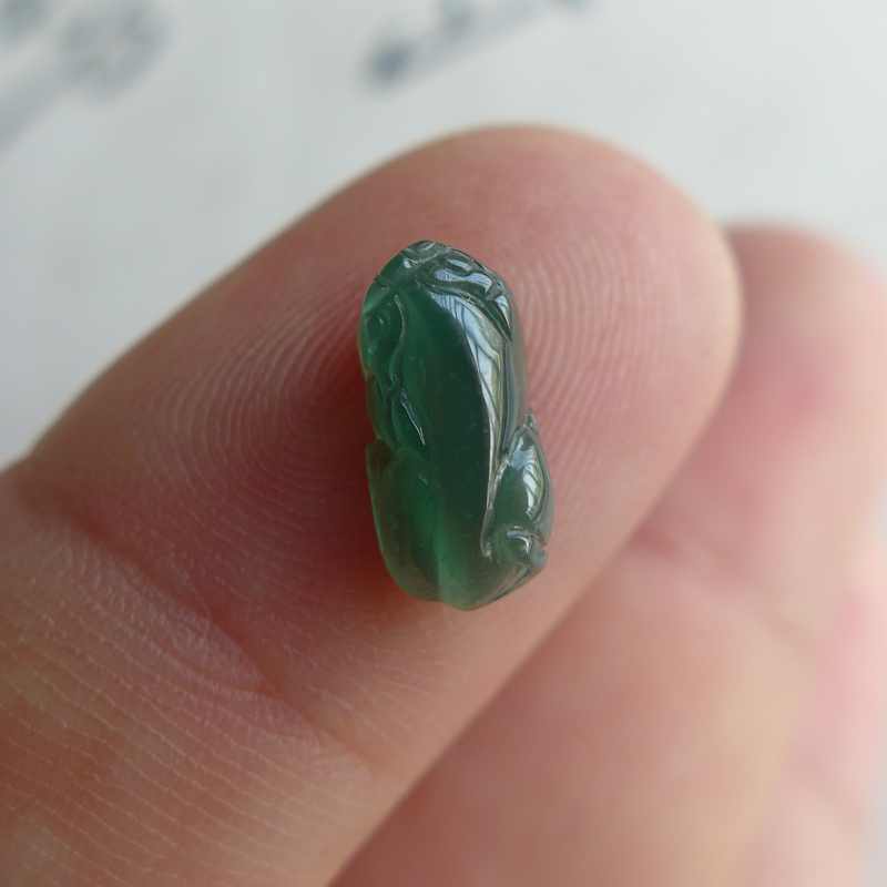 貔貅戒面吊坠蛋面挂件镶嵌18k金戒指吊坠冰种蓝水飘花缅甸a货翡翠