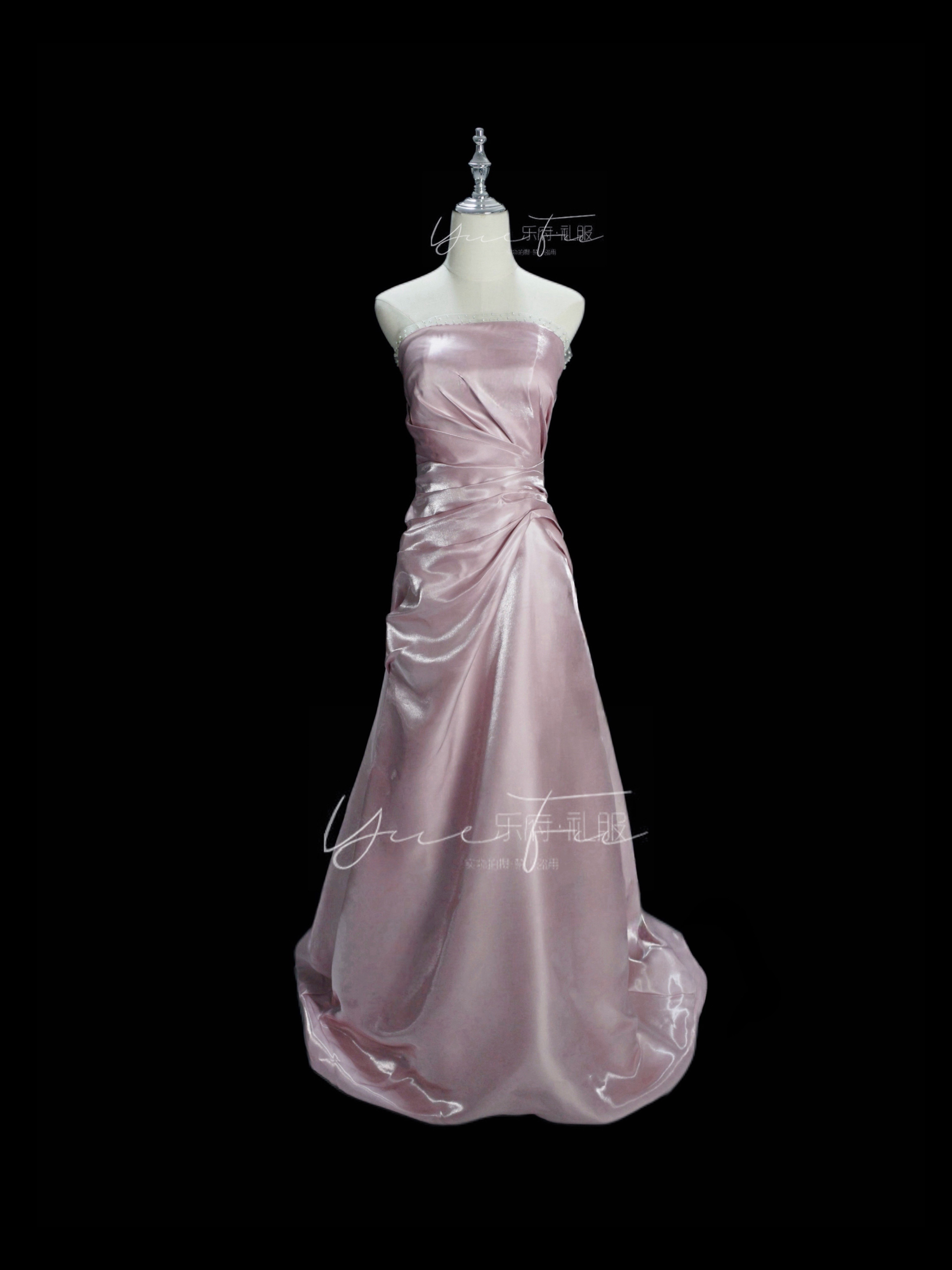 奉献｜乐府礼服26年粉色缎面一字肩新娘艺考敬酒表演礼服成人礼